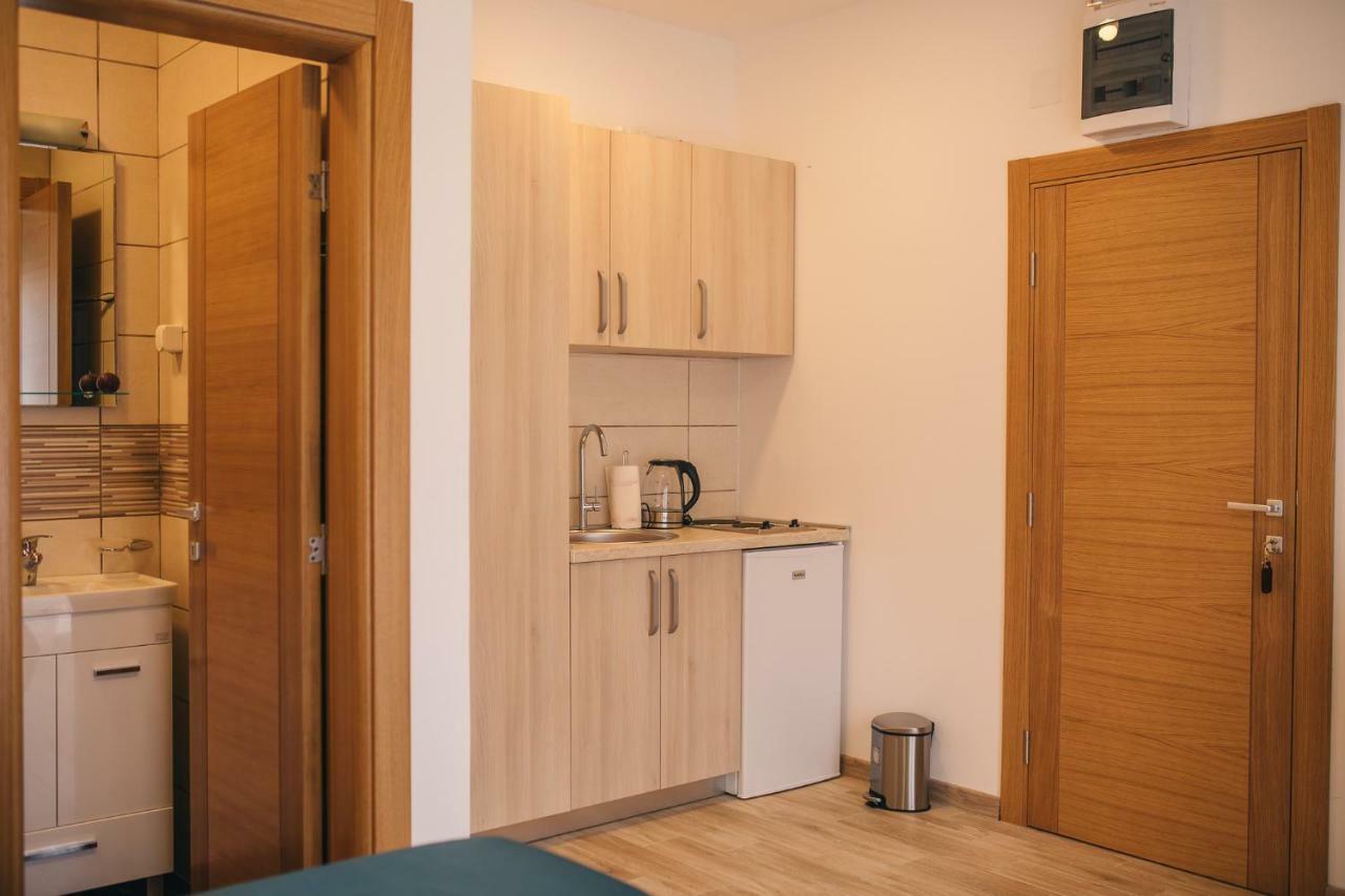 Apartments Vojislav เวียร์ปาซาร์ ภายนอก รูปภาพ