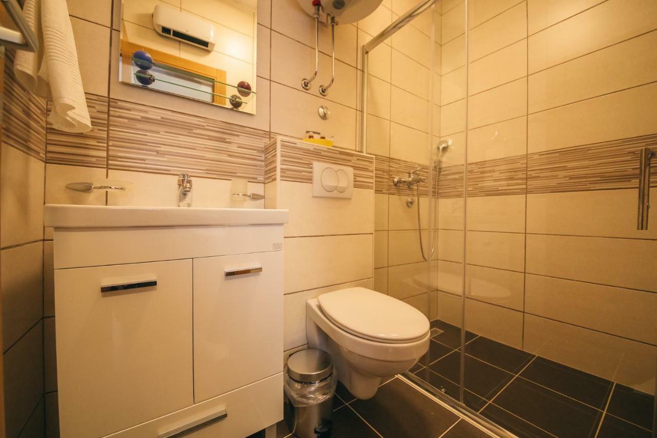 Apartments Vojislav เวียร์ปาซาร์ ภายนอก รูปภาพ