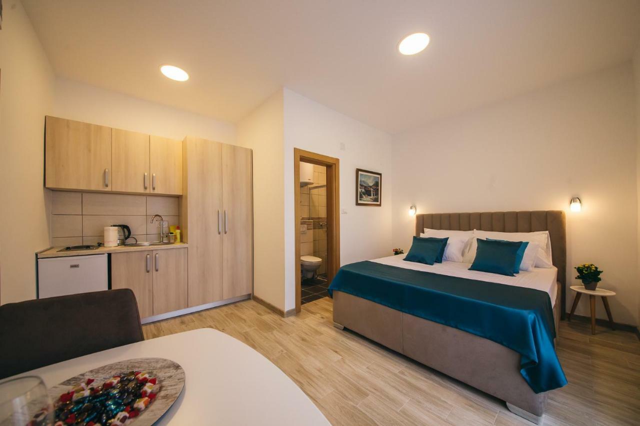 Apartments Vojislav เวียร์ปาซาร์ ภายนอก รูปภาพ