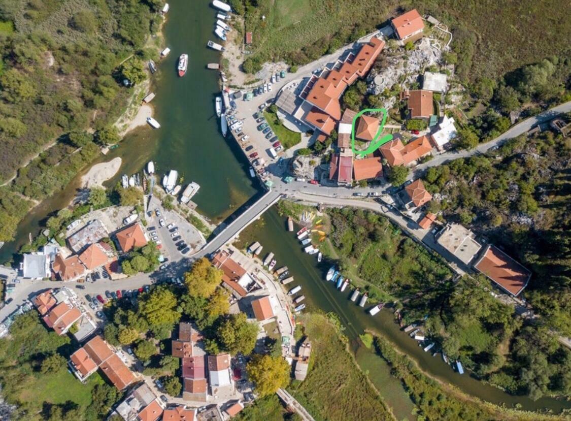 Apartments Vojislav เวียร์ปาซาร์ ภายนอก รูปภาพ